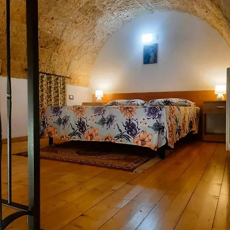 Daire Corte San Vincenzo *