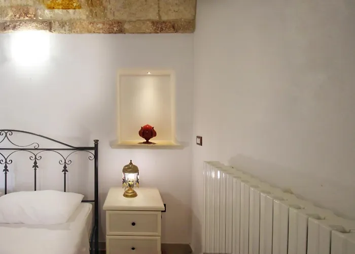 Corte San Vincenzo 公寓