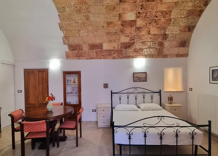 Corte San Vincenzo 公寓